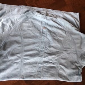 Lululemon Swiftly Tech crewneck